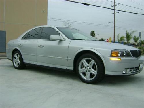 Lincoln LS 2002 photo 3