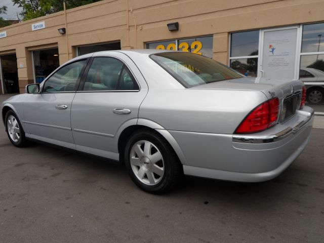 Lincoln LS 2002 photo 2