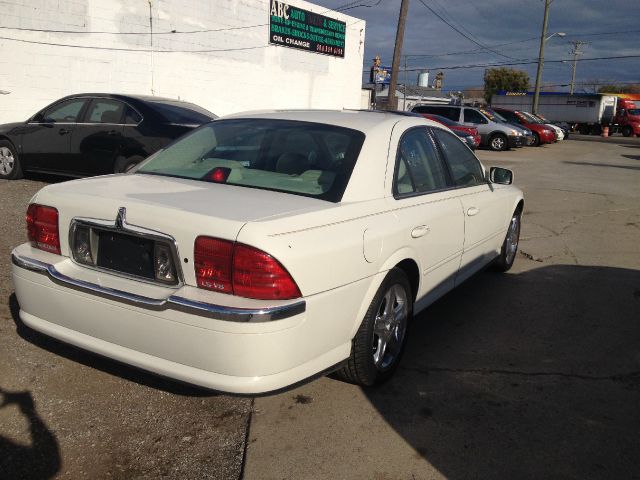 Lincoln LS 2002 photo 3