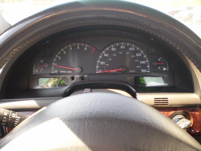 Lincoln LS 2002 photo 3