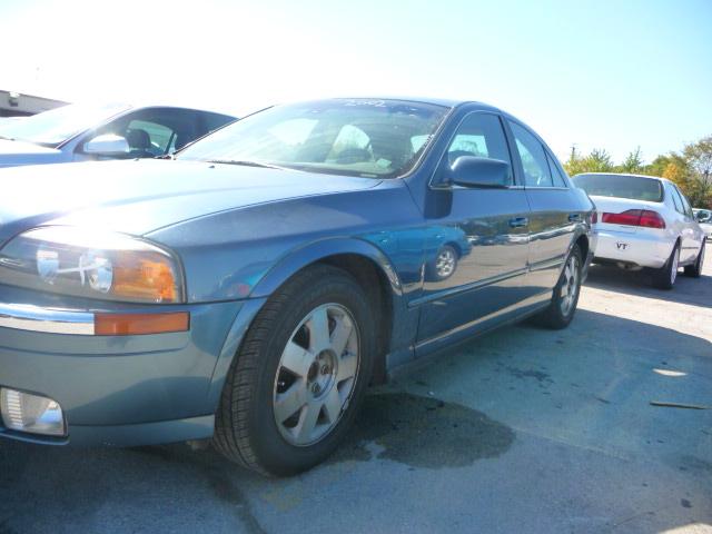 Lincoln LS 2002 photo 3