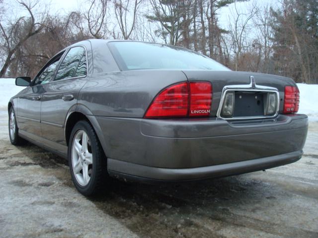 Lincoln LS 2002 photo 2