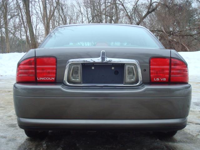 Lincoln LS 2002 photo 3