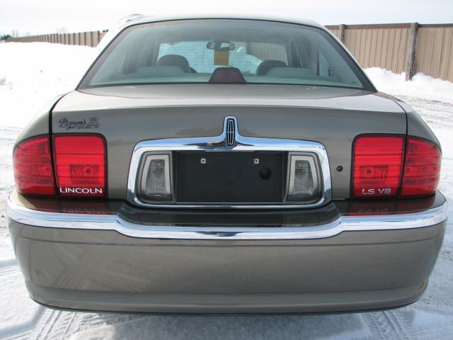 Lincoln LS 2002 photo 5
