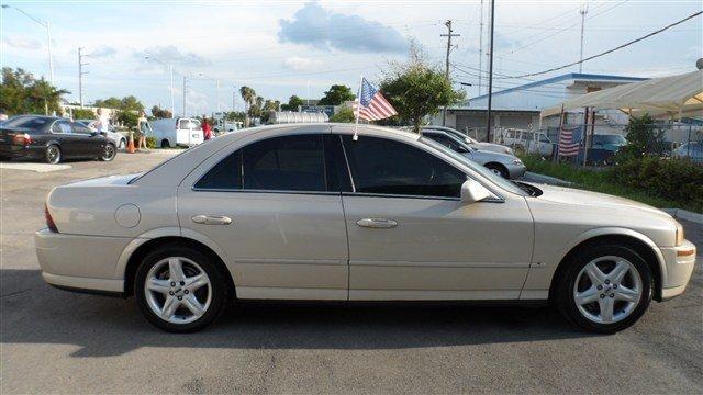 Lincoln LS 2002 photo 1