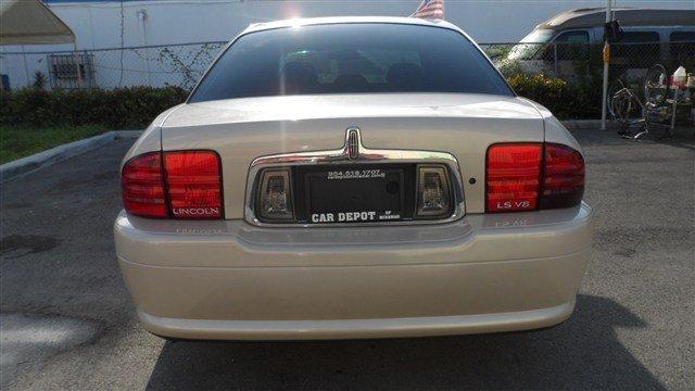 Lincoln LS 2002 photo 3