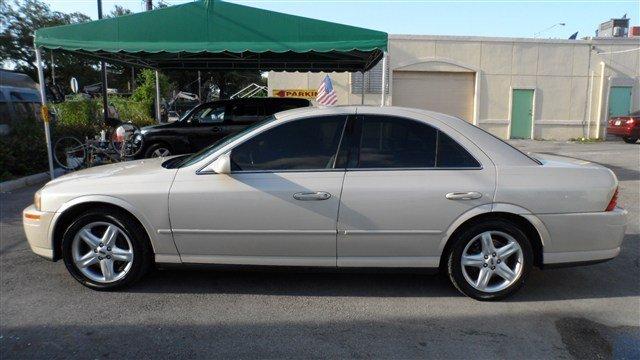 Lincoln LS 2002 photo 5