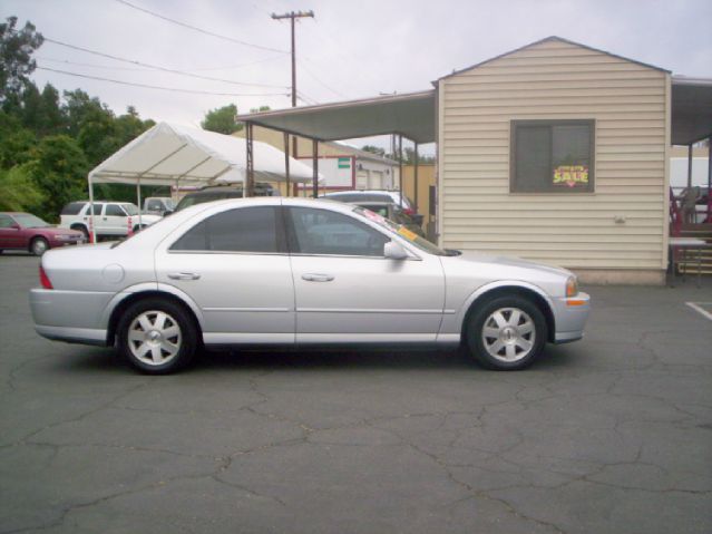Lincoln LS 2002 photo 0