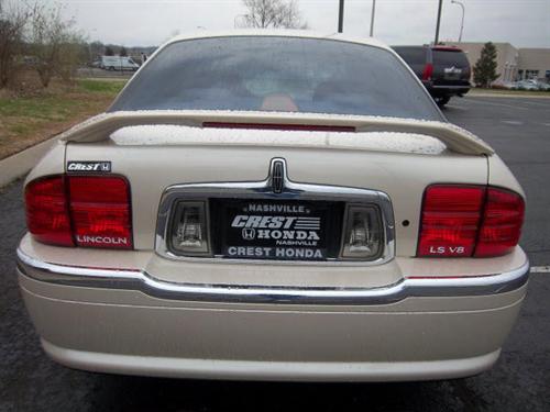 Lincoln LS 2002 photo 3