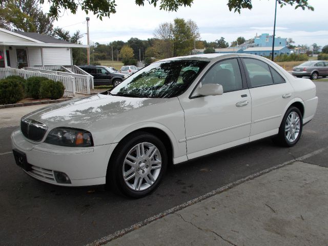 Lincoln LS 2003 photo 4
