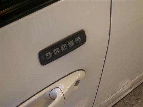 Lincoln LS 2003 photo 3