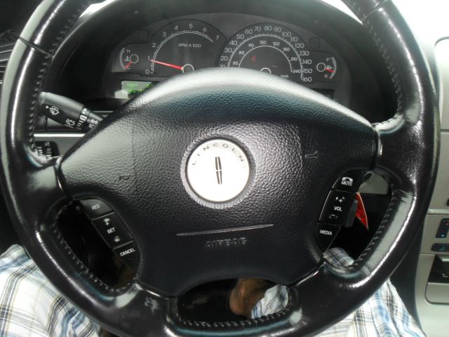 Lincoln LS 2004 photo 1