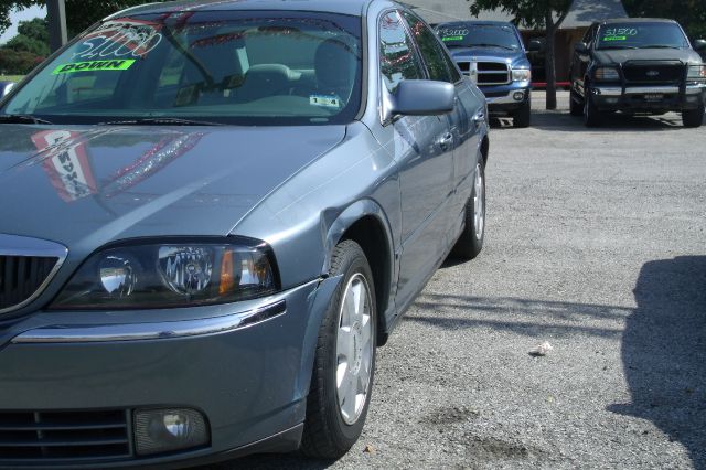 Lincoln LS 2004 photo 2