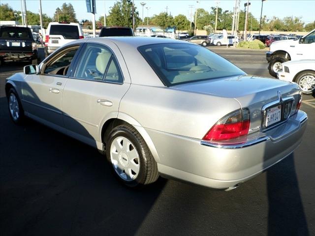 Lincoln LS 2004 photo 4