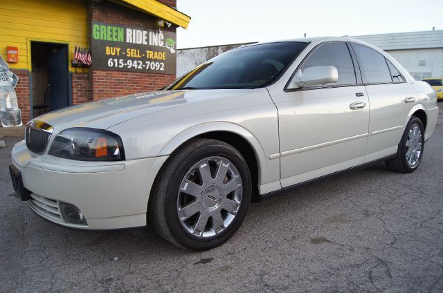 Lincoln LS 2004 photo 2