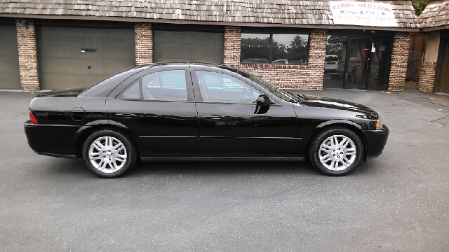 Lincoln LS 2004 photo 1