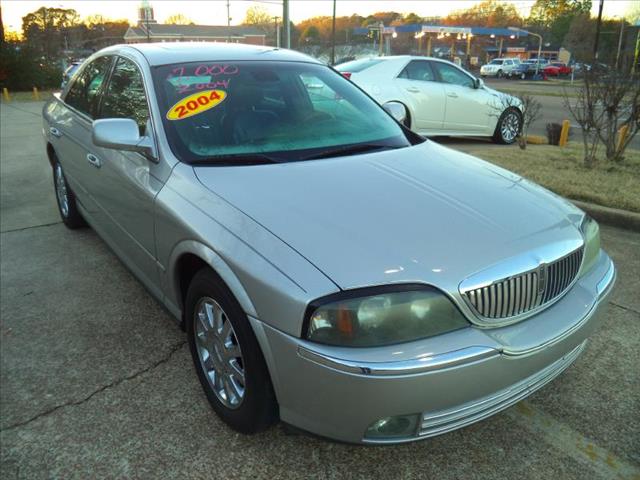 Lincoln LS 2004 photo 1