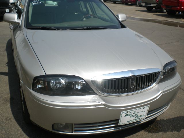 Lincoln LS 2004 photo 1