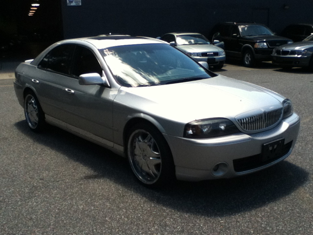 Lincoln LS 2004 photo 2
