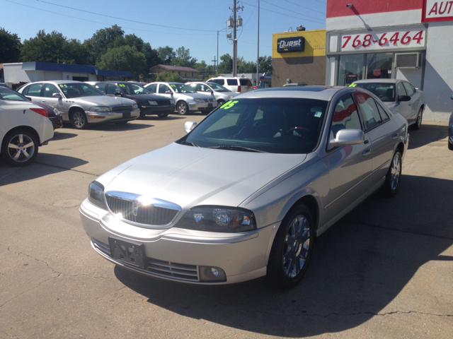 Lincoln LS 2005 photo 2