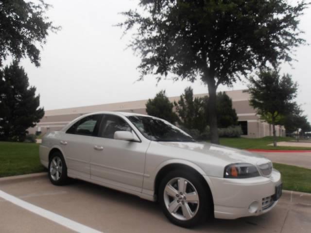 Lincoln LS 2006 photo 1