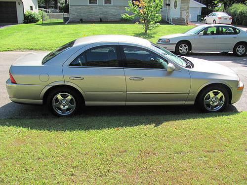 Lincoln LS 2006 photo 2