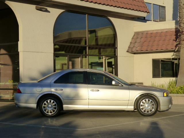 Lincoln LS 2006 photo 1