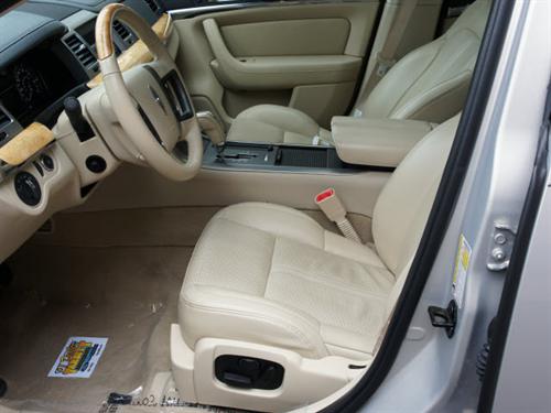 Lincoln MKS 2009 photo 1