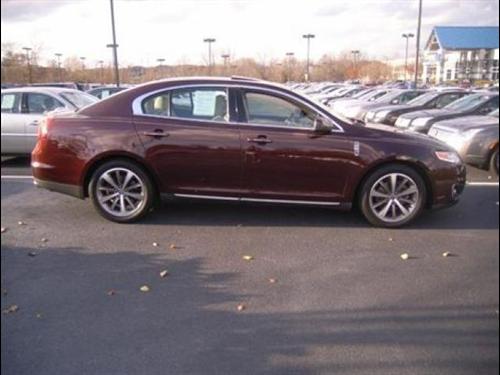 Lincoln MKS 2009 photo 1