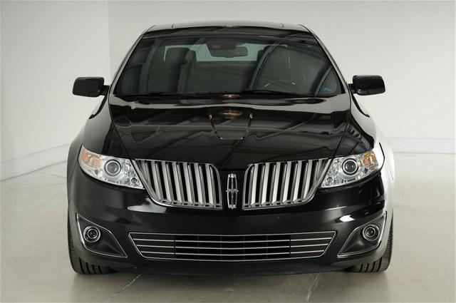 Lincoln MKS 2009 photo 1