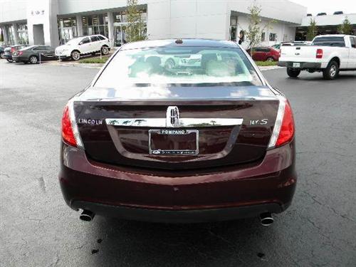 Lincoln MKS 2009 photo 3