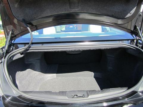 Lincoln MKS 2009 photo 1