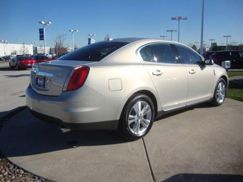 Lincoln MKS 2009 photo 1