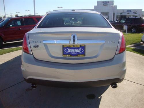 Lincoln MKS 2009 photo 2