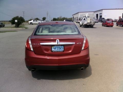 Lincoln MKS 2009 photo 2