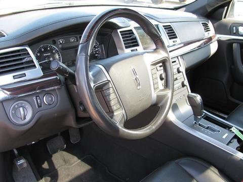 Lincoln MKS 2009 photo 1