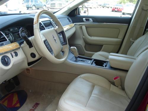 Lincoln MKS 2009 photo 2