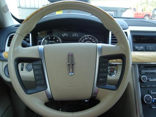 Lincoln MKS 2009 photo 4
