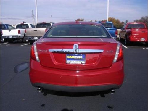 Lincoln MKS 2009 photo 2