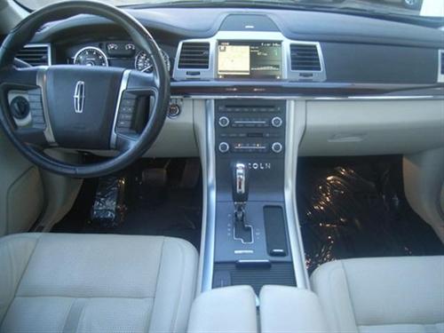 Lincoln MKS 2009 photo 3
