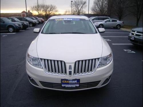 Lincoln MKS 2009 photo 1