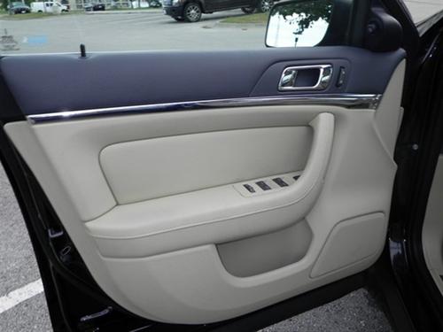 Lincoln MKS Base Other