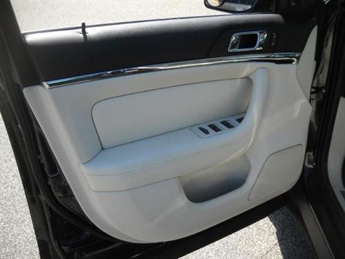 Lincoln MKS 2009 photo 3