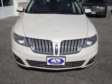 Lincoln MKS Base Other