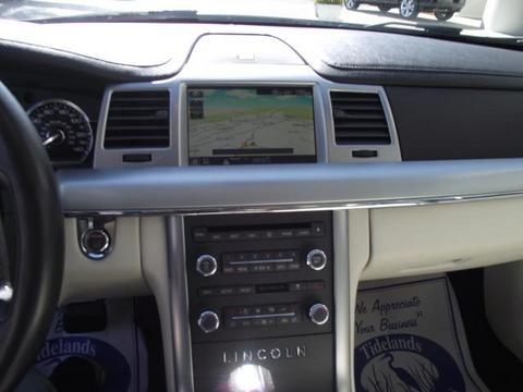 Lincoln MKS 2009 photo 1