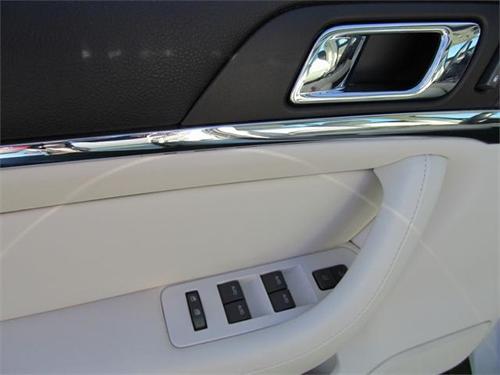 Lincoln MKS 2009 photo 4