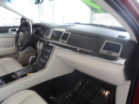 Lincoln MKS 2009 photo 2