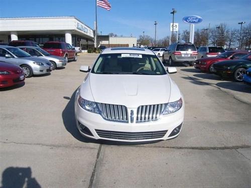 Lincoln MKS 2009 photo 1