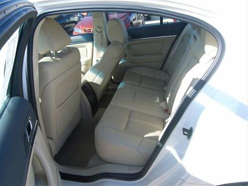 Lincoln MKS 2009 photo 4