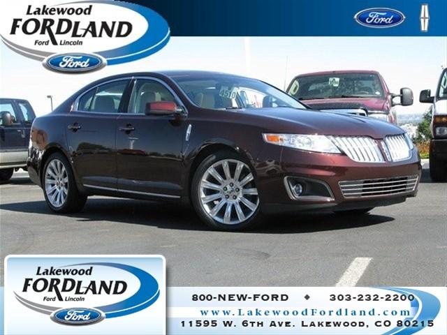 Lincoln MKS Base Sedan
